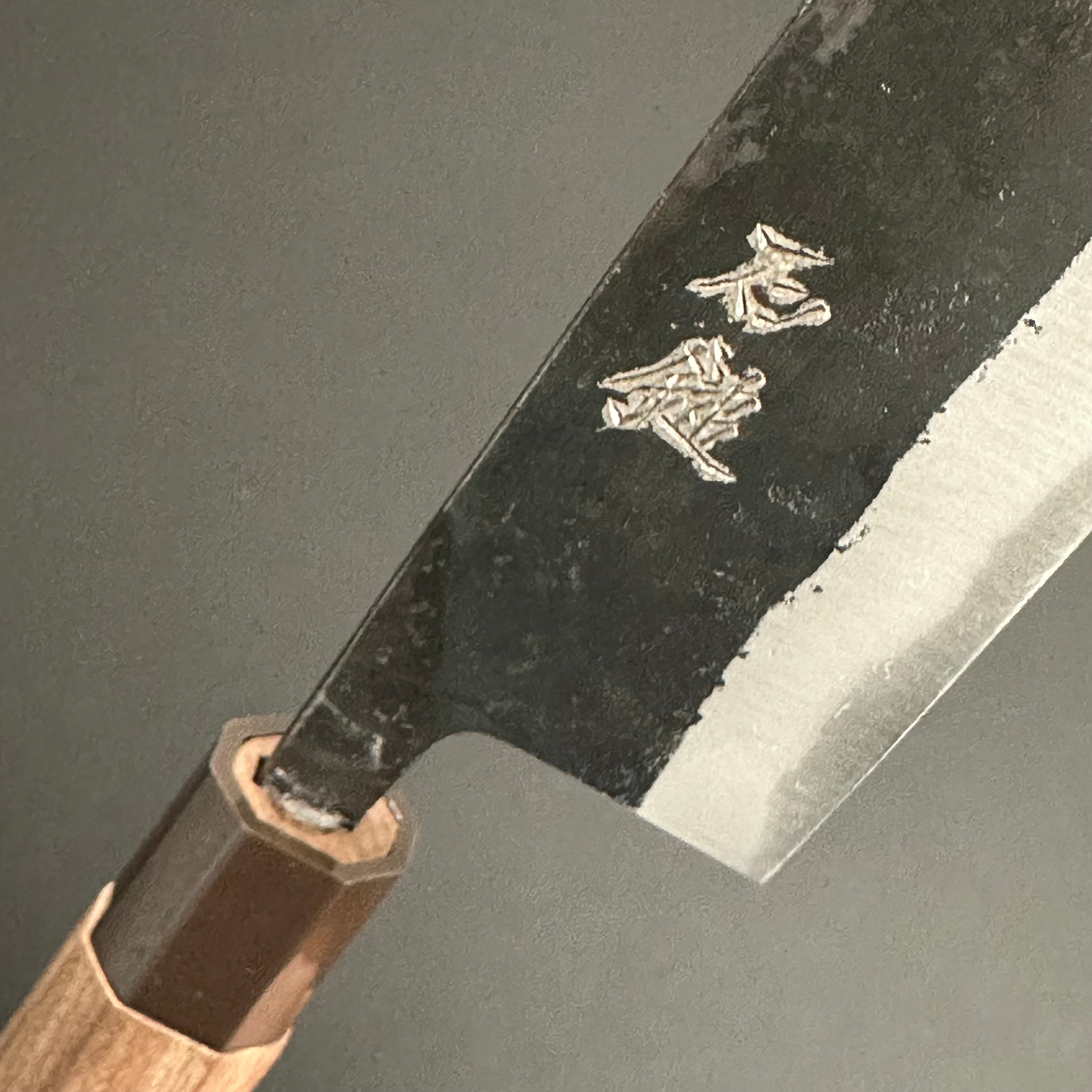青紙２号 磨 牛刀包丁 鹿角柄 210㎜ G9410 月光作 1点物 牛刀 210mm 青紙2号 – Yoshimune Knives Kyoto